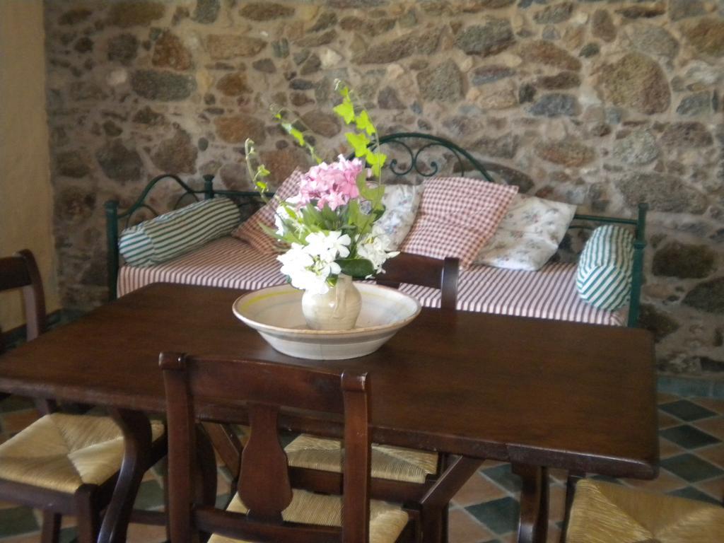 Tenuta Agrituristica Castellesi Farm stay *