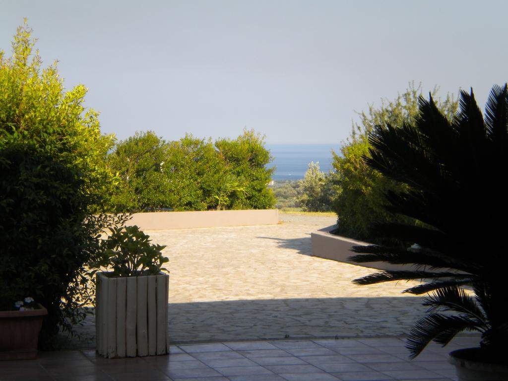 Tenuta Agrituristica Castellesi Farm stay Squillace
