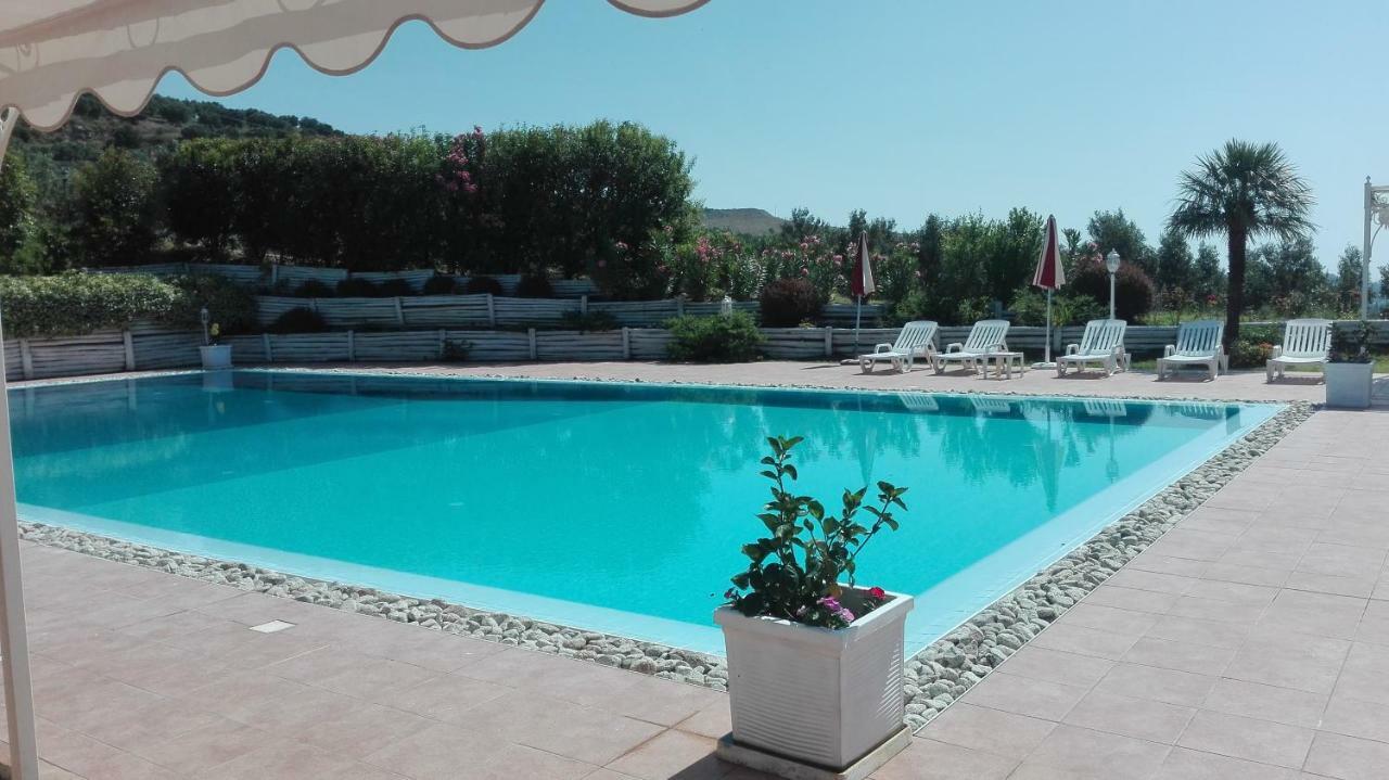 Tenuta Agrituristica Castellesi Farm stay